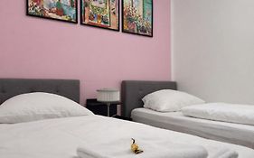 Nest By Comfort Housing - 1 Bedroom Apartment